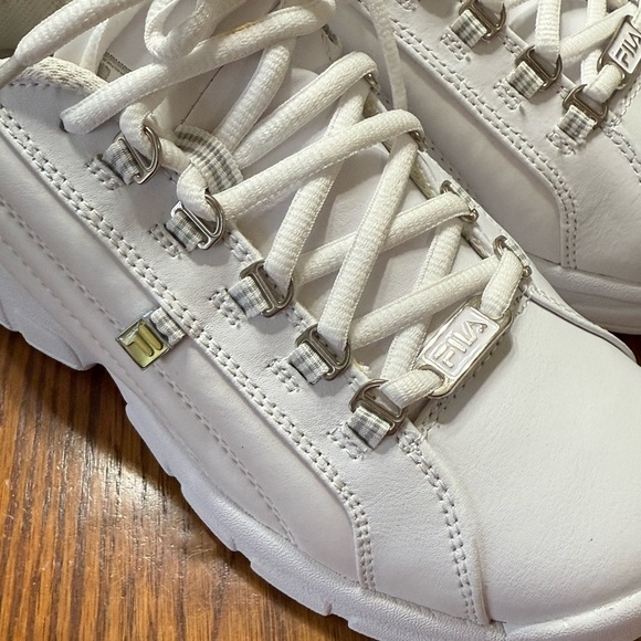 Fila Exchange 2K10 Sneakers White and Silver Men's Size 7.5 - Picture 6 of 9